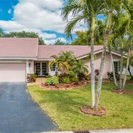 Casa a la venta en 695 NW 107th Ln, Coral Springs FL 33071