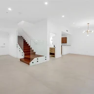 Apartamento a la venta en 8395 SW 73rd Ave # 119, Miami FL 33143