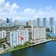 Apartamento a la venta en 500 Bayview Dr # 728, Sunny Isles Beach FL 33160