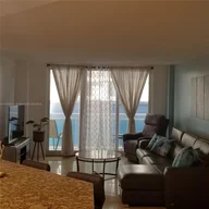 Apartamento a la venta en 6917 Collins Ave # 408, Miami Beach FL 33141