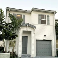 Casa a la venta en 4905 NW 48th Ter, Tamarac FL 33319
