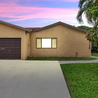 Casa a la venta en 9790 W Daffodil Ln # 0, Miramar FL 33025