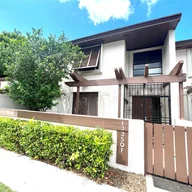 Casa a la venta en 13350 SW 91st Ter # F, Miami FL 33186