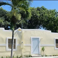 Casa a la venta en 1137 NW 58th Ter, Miami FL 33127