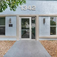 Apartamento a la venta en 1342 Drexel Ave # 203, Miami Beach FL 33139