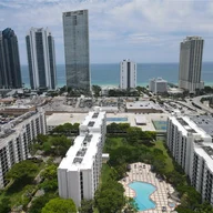 Apartamento a la venta en 17011 N Bay Rd # 111, Sunny Isles Beach FL 33160