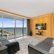 Apartamento a la venta en 2101 S Ocean Dr # 2404, Hollywood FL 33019