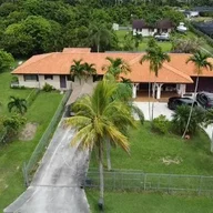 Casa a la venta en 19471 SW 198, Miami FL 33187