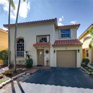 Casa a la venta en 10740 Lenox Rd, Cooper City FL 33026