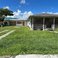 Casa a la venta en 232 & 254 NE 1st Rd, Homestead FL 33030