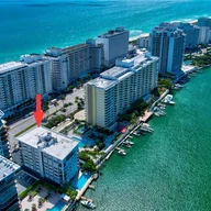 Apartamento a la venta en 5640 Collins Ave # 8A, Miami Beach FL 33140