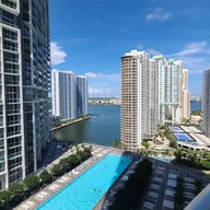 Apartamento a la venta en 495 BRICKELL # 2206, Miami FL 33131