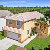 Casa a la venta en 261 SW 192nd Ter, Pembroke Pines FL 33029