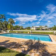 Apartamento a la venta en 8566 Casa Del Lago # H, Boca Raton FL 33433