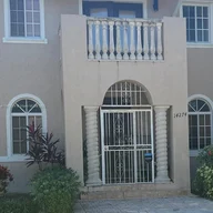 Casa a la venta en 14274 SW 272nd St # 14274, Homestead FL 33032