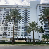 Apartamento a la venta en 5700 Collins Ave # 16H, Miami Beach FL 33140