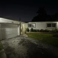 Casa a la venta en 135 NE 132nd St, North Miami FL 33161