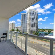 Apartamento a la venta en 5701 Collins Ave # 611, Miami Beach FL 33140