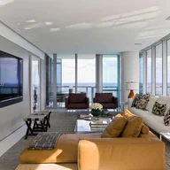 Apartamento a la venta en 17121 Collins Ave # 3201, Sunny Isles Beach FL 33160