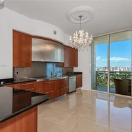 Apartamento a la venta en 18101 Collins Ave # 3802, Sunny Isles Beach FL 33160