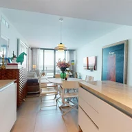 Apartamento a la venta en 3131 NE 7th Ave # 1803, Miami FL 33137