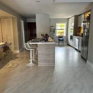 Casa a la venta en 3811 NE 166th st # 3, North Miami Beach FL 33160