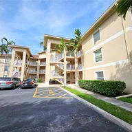 Apartamento a la venta en 2941 Riverside Dr # 207, Coral Springs FL 33065