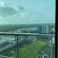 Apartamento a la venta en 3301 NE 1st Ave # H2411, Miami FL 33137