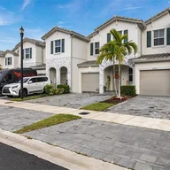 Casa a la venta en 2681 SE 12th St, Homestead FL 33035