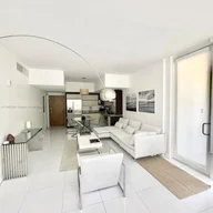 Apartamento a la venta en 2155 Washington Ct # 110, Miami Beach FL 33139