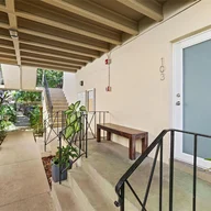 Apartamento a la venta en 900 Meridian Ave # 103, Miami Beach FL 33139