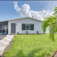 Casa a la venta en 6599 Roosevelt St, Hollywood FL 33024