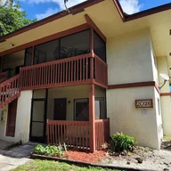 Apartamento a la renta en 2026 NW 43rd Ter # 2, Lauderhill FL 33313