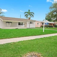 Casa a la venta en 7450 Pierce St, Hollywood FL 33024