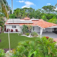 Casa a la venta en 4411 NE 13th Ave, Oakland Park FL 33334