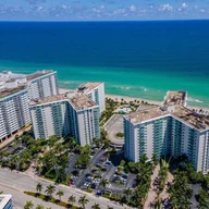 Apartamento a la venta en 3901 S Ocean Dr # 11P, Hollywood FL 33019