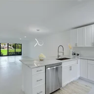 Apartamento a la venta en 9264 Vista Del Lago, Boca Raton FL 33428