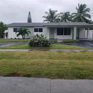 Casa a la venta en 370 NW 40th St, Deerfield Beach FL 33064