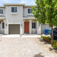 Casa a la renta en 1141 NW 208th Ter, Miami Gardens FL 33169