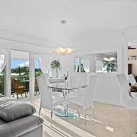 Apartamento a la venta en 300 Diplomat Pkwy # 401, Hallandale Beach FL 33009