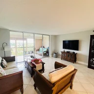 Apartamento a la renta en 3940 Inverrary Blvd # A, Lauderhill FL 33319
