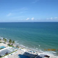 Apartamento a la venta en 3180 S Ocean Dr, Hallandale Beach FL 33009
