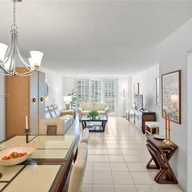 Apartamento a la venta en 2801 NE 183rd St # 1214W, Aventura FL 33160