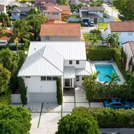 Casa a la venta en 6763 SW 106 pl, Miami FL 33173