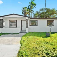 Casa a la venta en 256 NW 82nd Ter, Miami FL 33150