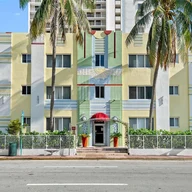 Apartamento a la venta en 2615 Collins Ave # 22, Miami Beach FL 33140