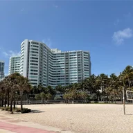 Apartamento a la venta en 7135 Collins Ave # 424, Miami Beach FL 33141