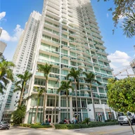 Apartamento a la venta en 41 SE 5th St # 1212, Miami FL 33131
