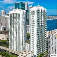 Apartamento a la renta en 41 SE 5th St # 1517, Miami FL 33131
