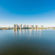 Apartamento a la venta en 17720 N Bay Rd # 1203, Sunny Isles Beach FL 33160